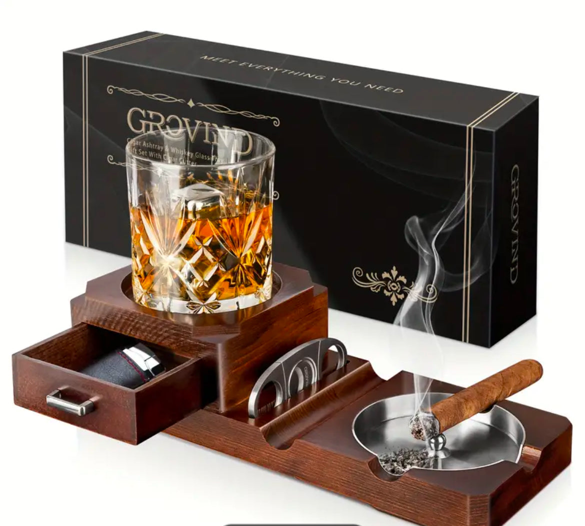 Zigarrenaschenbecher, Whiskeyglas-Tablett und Holzaschenbecher. - Avantgardeast